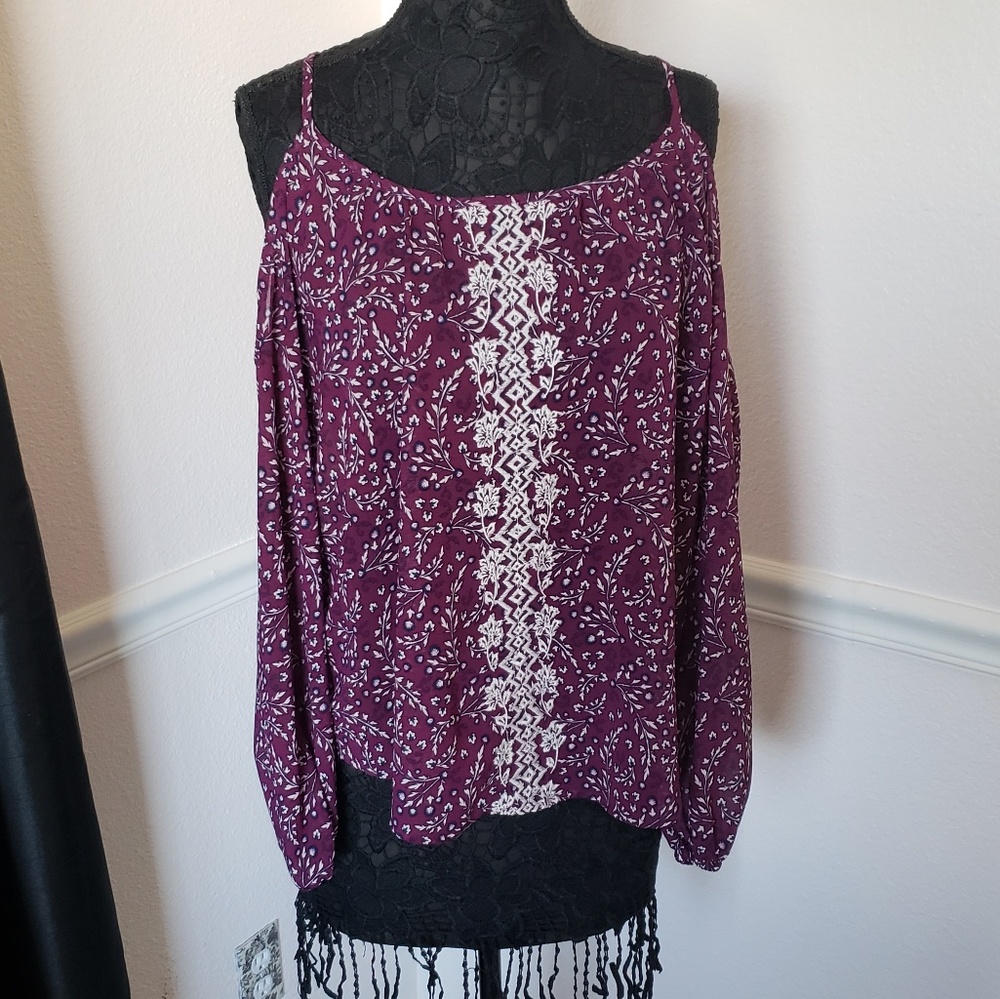 Rewind Floral Burgundy Cold Shoulder Blouse